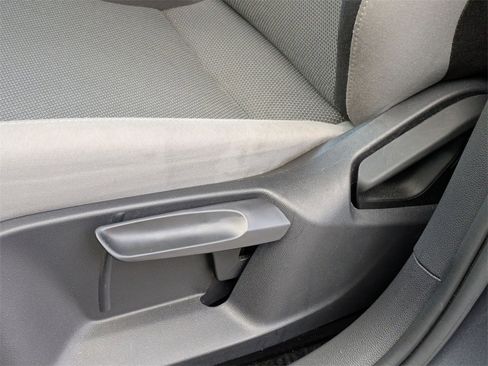 Used 2024 Volkswagen Taos S image 15