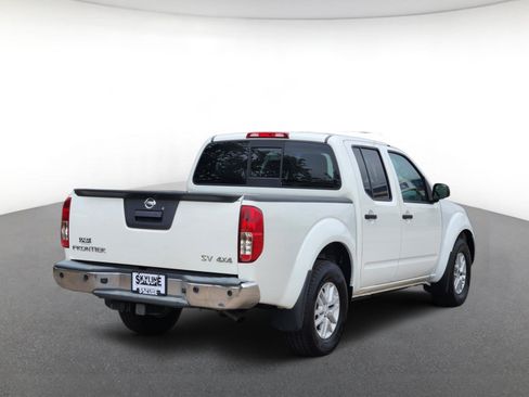 Used 2021 Nissan Frontier SV AWD/4WD image 3
