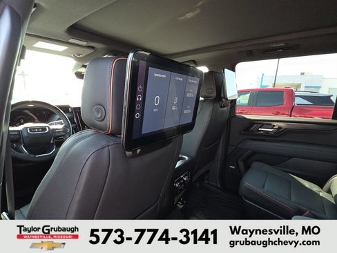 Used 2026 GMC Yukon XL AT4 w/ AT4 Premium Plus Package AWD/4WD image 28