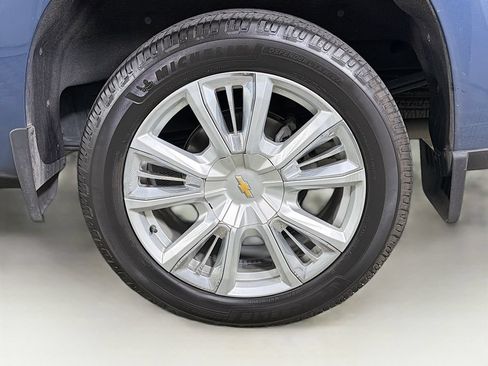 Used 2024 Chevrolet Silverado 1500 High Country AWD/4WD image 34