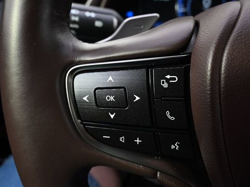 Used 2020 Lexus ES 350 Ultra Luxury w/ Accessory Package 2 FWD image 36