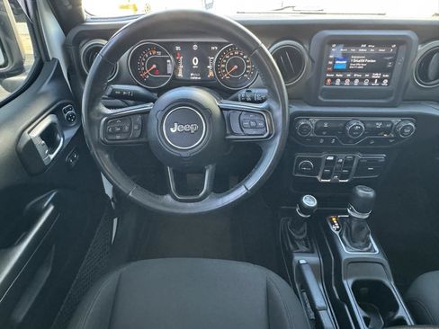 Used 2019 Jeep Wrangler Unlimited Sport S AWD/4WD image 23