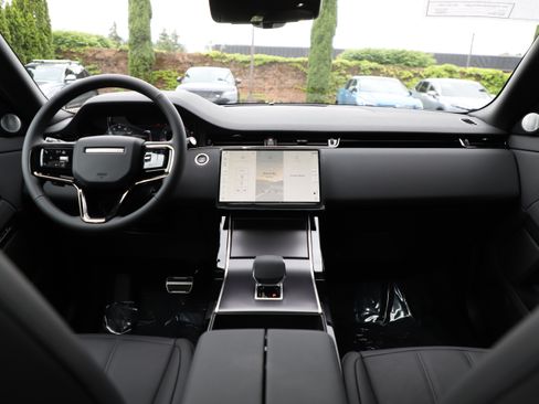New 2026 Land Rover Range Rover Evoque Dynamic SE AWD/4WD image 14