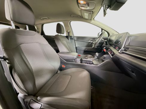 Used 2023 Kia Sportage LX image 28