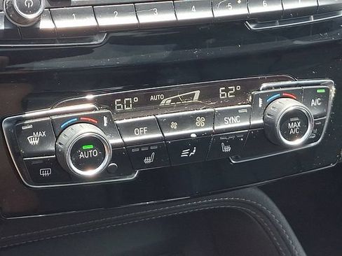 Used 2018 BMW X1 xDrive28i AWD/4WD image 15