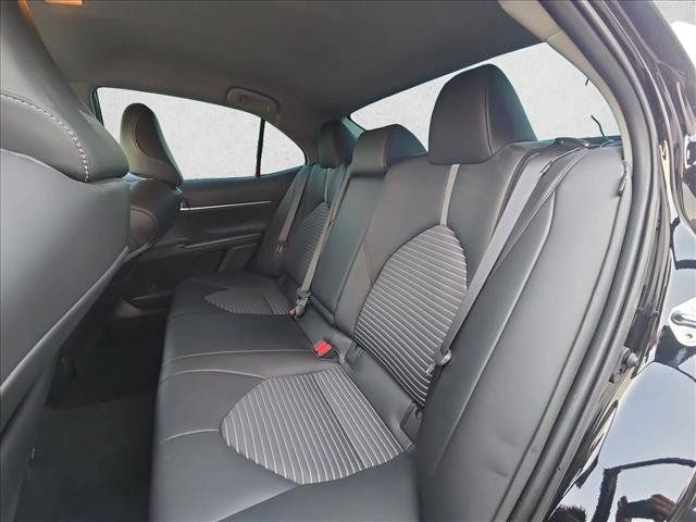 Used 2024 Toyota Camry SE w/ Convenience Package FWD image 17