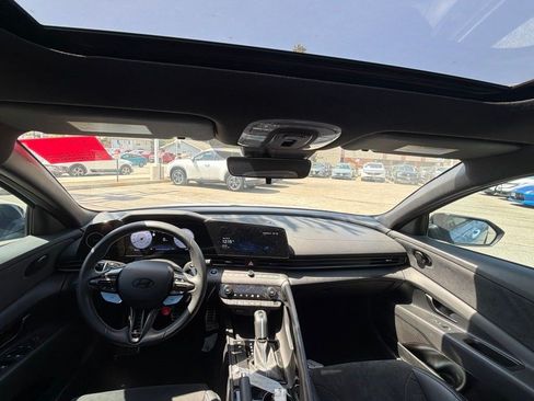 Used 2025 Hyundai Elantra N FWD image 4