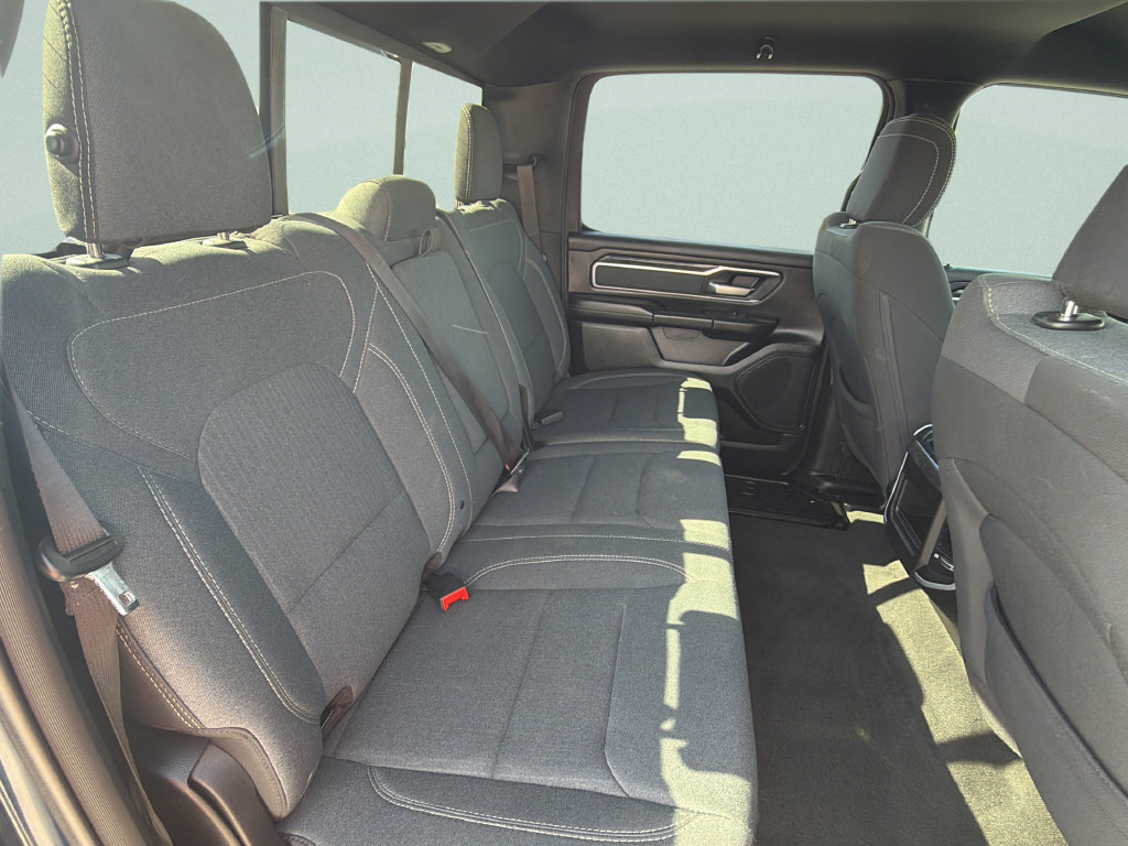 Used 2022 RAM 1500 Big Horn AWD/4WD image 12