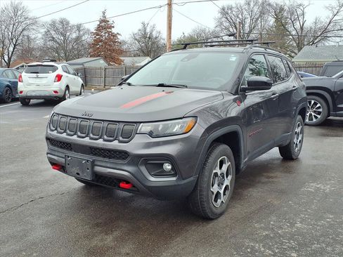 Used 2022 Jeep Compass Trailhawk w/ Trailhawk Convenience Group image 31