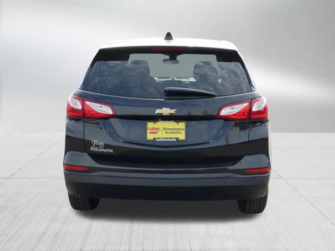 Used 2020 Chevrolet Equinox LS w/ LS Convenience Package image 6