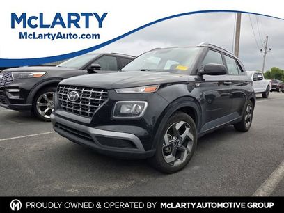 Used 2022 Hyundai Venue SEL