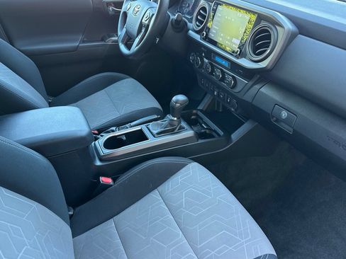 Certified 2023 Toyota Tacoma TRD Sport w/ Advanced Technology Package AWD/4WD image 19
