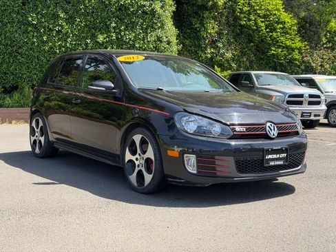 Used 2012 Volkswagen GTI 4-Door FWD image 4