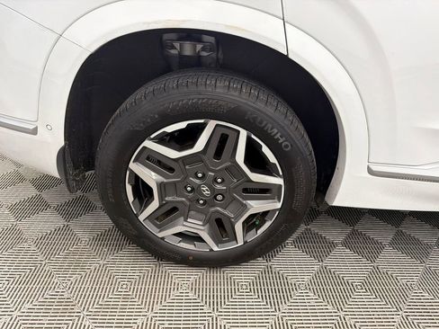 Used 2021 Hyundai Santa Fe Calligraphy AWD/4WD image 19