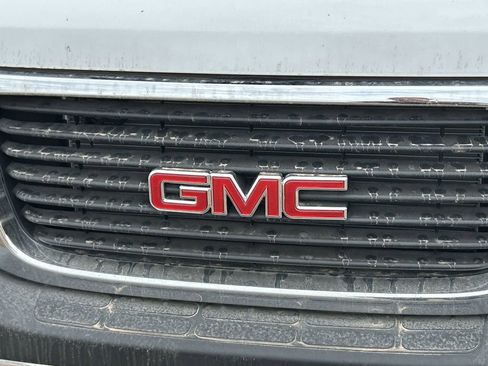 New 2025 GMC Savana 3500 w/ Power Convenience Package RWD image 30