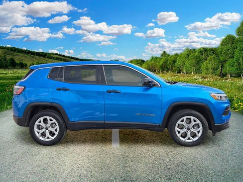 Certified 2025 Jeep Compass Sport AWD/4WD image 7