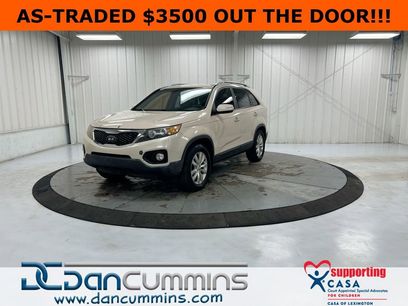 Used 2011 Kia Sorento LX w/ Convenience Pkg