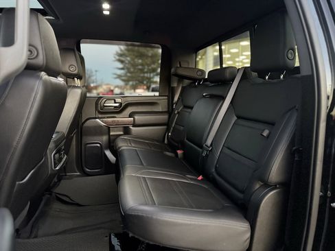 Used 2020 GMC Sierra 2500 Denali w/ Denali Ultimate Package image 25
