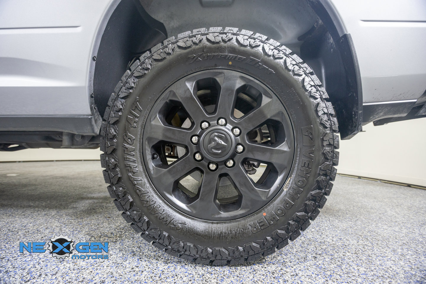 Used 2024 RAM 2500 Big Horn w/ Night Edition AWD/4WD image 47