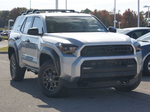Used 2025 Toyota 4Runner TRD Sport Premium image 5