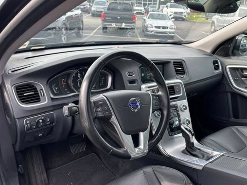 Used 2017 Volvo S60 T5 Dynamic w/ Vision Package AWD/4WD image 15