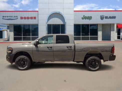 New 2026 RAM 2500 Tradesman AWD/4WD image 3