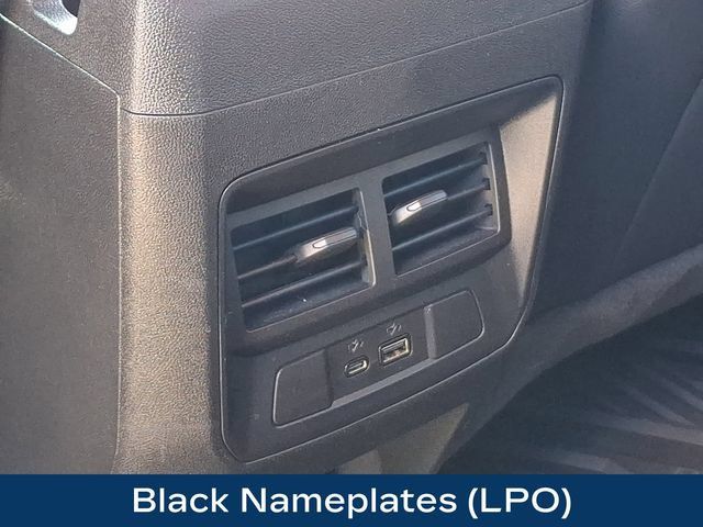 Used 2025 Chevrolet Colorado Z71 w/ Midnight Edition AWD/4WD image 22