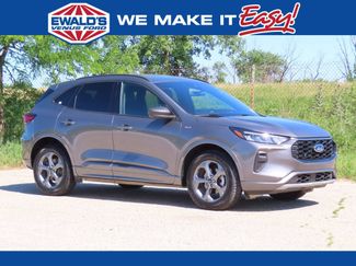 Used 2023 Ford Escape ST-Line w/ Tech Pack #1 AWD/4WD video 1