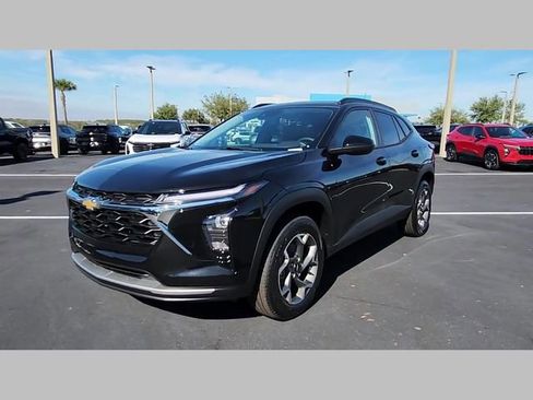 New 2026 Chevrolet Trax LT w/ Driver Confidence Package image 29