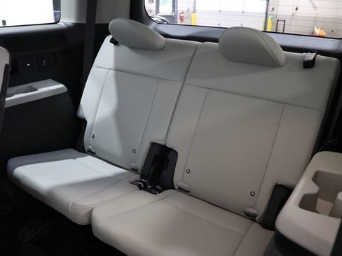Used 2025 Hyundai Santa Fe Calligraphy FWD image 32