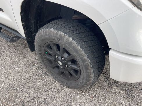 Used 2016 Toyota Tundra Limited w/ TRD Off Road Package image 4