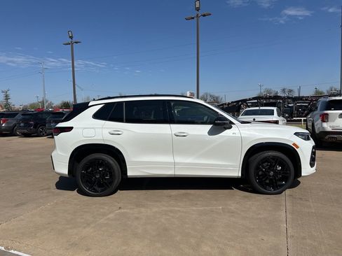 New 2026 Volkswagen Tiguan SE R-Line AWD/4WD image 4