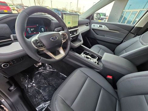 New 2026 Ford Explorer Active w/ Active Comfort Package image 44