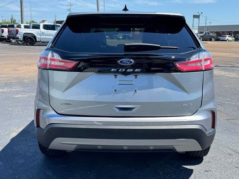 Used 2024 Ford Edge SEL w/ Convenience Package AWD/4WD image 4