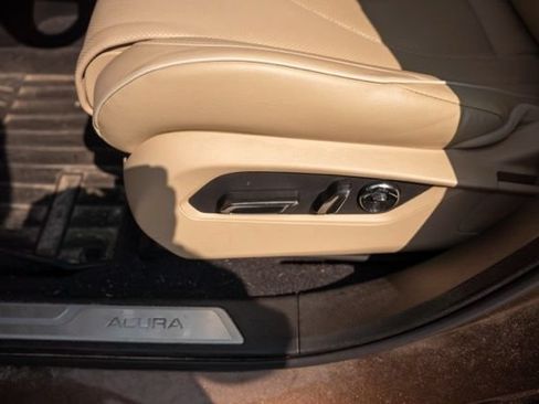 Used 2019 Acura RDX AWD w/ Advance Package image 16