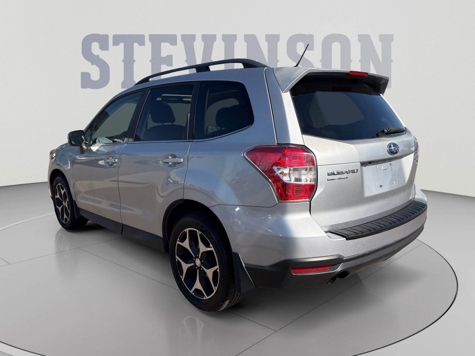 Used 2015 Subaru Forester 2.0XT Premium AWD/4WD image 3