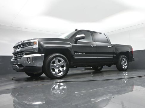 Used 2017 Chevrolet Silverado 1500 LTZ w/ Sport Package image 55
