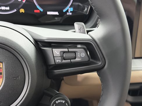 New 2026 Porsche Cayenne AWD/4WD image 49