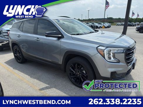 Used 2023 GMC Terrain SLE w/ Driver Convenience Package AWD/4WD image 1