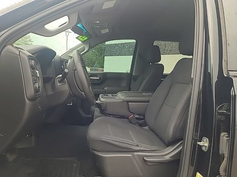 Used 2020 Chevrolet Silverado 1500 Custom Trail Boss w/ Custom Convenience Package AWD/4WD image 10