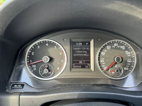 Used 2017 Volkswagen Tiguan S AWD/4WD image 15
