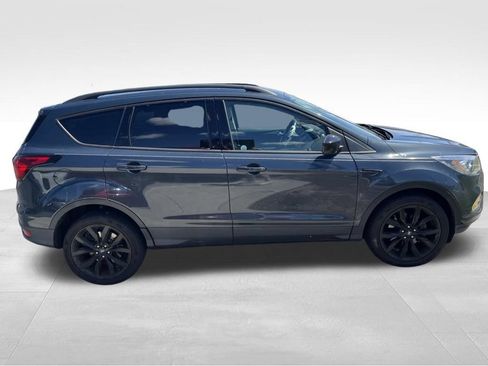Used 2019 Ford Escape SE AWD/4WD image 16