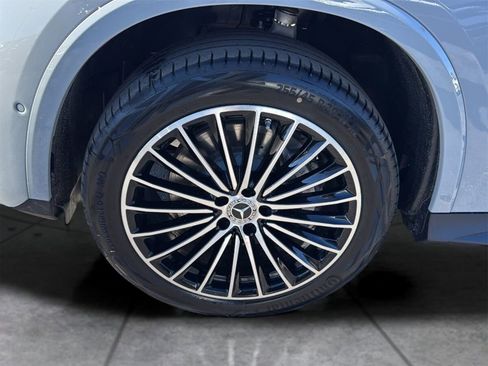 New 2026 Mercedes-Benz GLC 300 4MATIC image 9