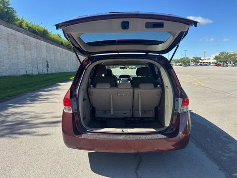 Used 2016 Honda Odyssey LX image 32