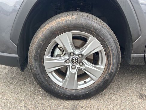 Used 2025 Toyota RAV4 LE image 25