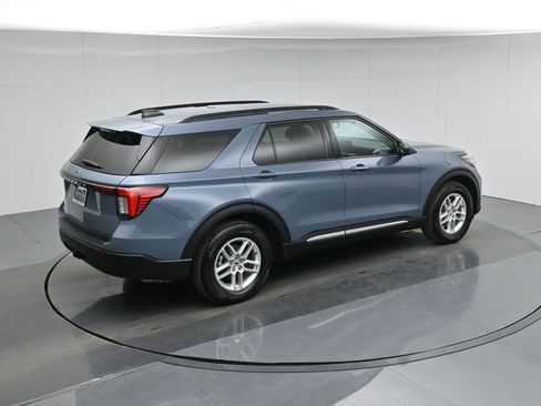 Used 2025 Ford Explorer Active image 43