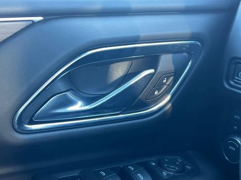 Certified 2023 Chevrolet Tahoe Z71 w/ Luxury Package image 22