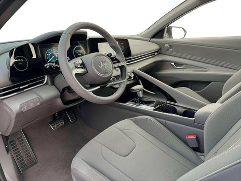 New 2026 Hyundai Elantra Sport FWD image 14