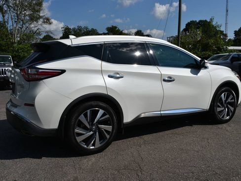 Used 2017 Nissan Murano Platinum w/ Platinum Technology Package AWD/4WD image 2