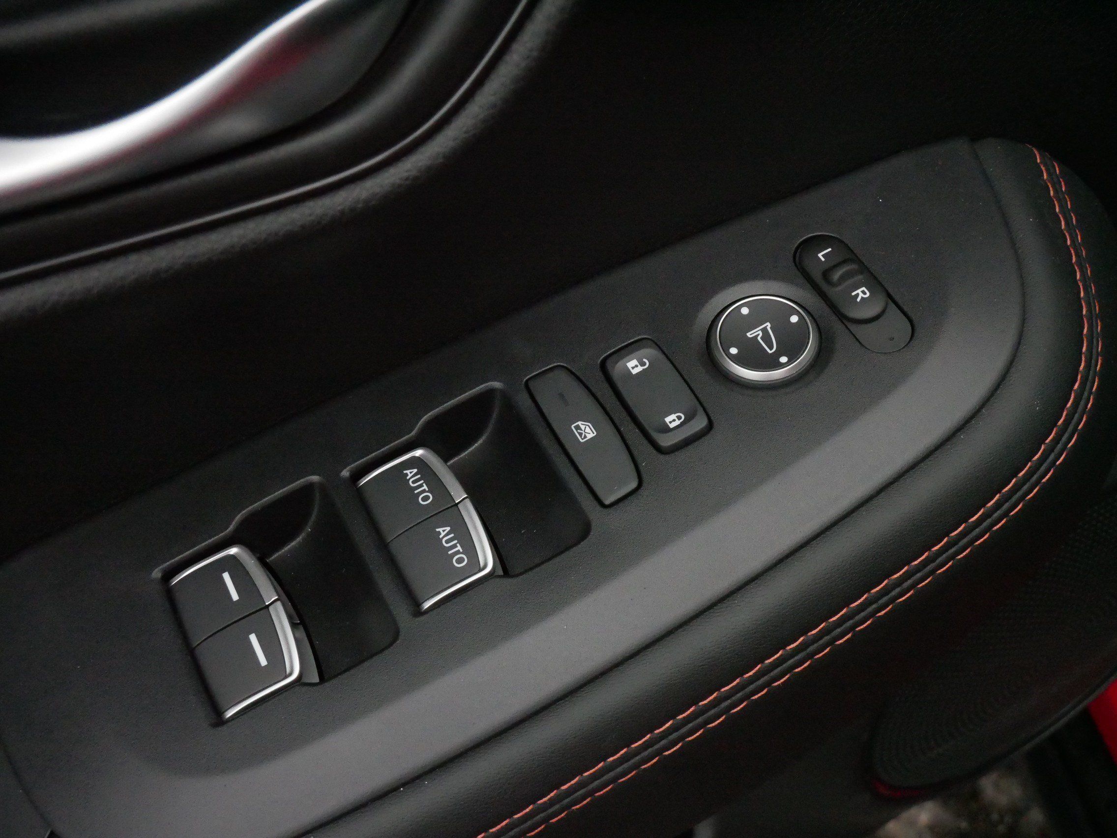 Used 2027 Honda HR-V Sport image 19